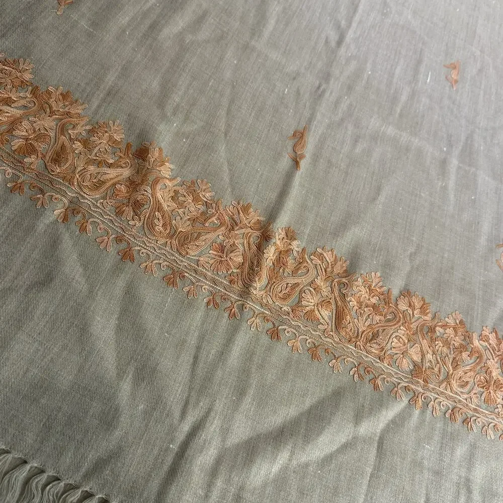 kashmir beige silk embroidered shawl wrap Damage 26 X 76 In